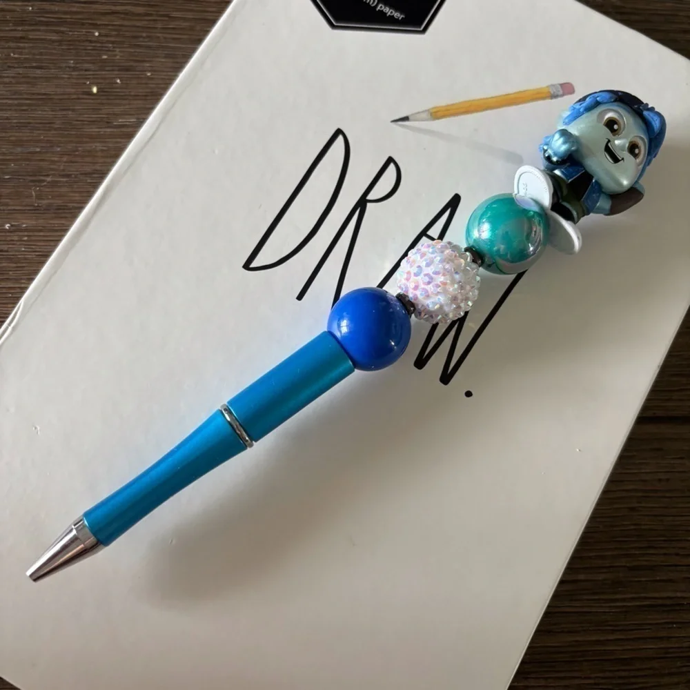 Disney Doorables: Onward: Barley Lightfoot handmade beaded pen